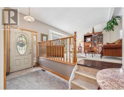39 GREENWICH DRIVE - 6