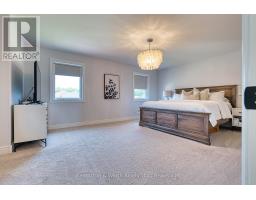 71 FORBES CRESCENT - 31