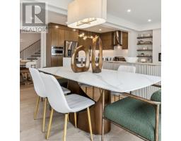533 ANTON CRESCENT - 3