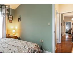 8 - 300 JOHN STREET S - 15