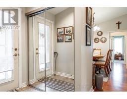 8 - 300 JOHN STREET S - 18