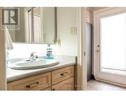 8 - 300 JOHN STREET S - 21