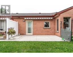 8 - 300 JOHN STREET S - 36
