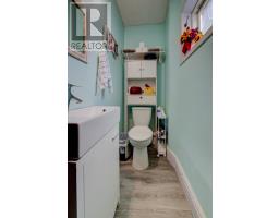 104 TRINITY STREET - 10