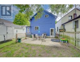 104 TRINITY STREET - 26
