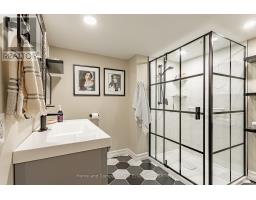 111 QUEEN STREET - 26