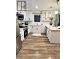 76 SOUTH DRIVE - 15