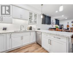 76 SOUTH DRIVE - 29