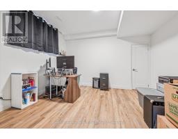 76 SOUTH DRIVE - 30