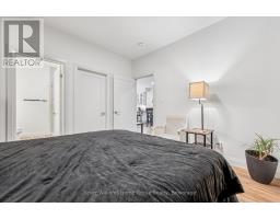 76 SOUTH DRIVE - 33