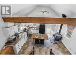 235 WELLINGTON STREET - 11