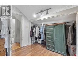 235 WELLINGTON STREET - 23