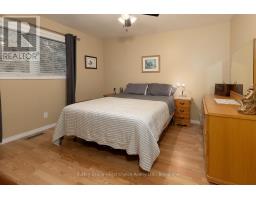 67 DIXON ROAD - 20