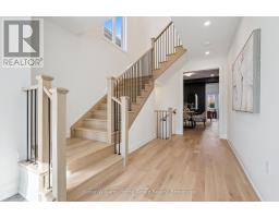 17 MARY WATSON STREET - 16