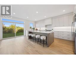 17 MARY WATSON STREET - 19