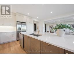 17 MARY WATSON STREET - 23