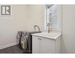 17 MARY WATSON STREET - 26