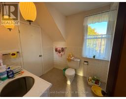 351 QUEEN STREET - 26