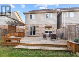 138 DUBRICK CRESCENT - 12