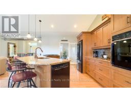 6055 FISCHER ROAD - 12