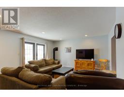 18 CAMBRIA STREET - 10