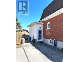 18 CAMBRIA STREET - 2