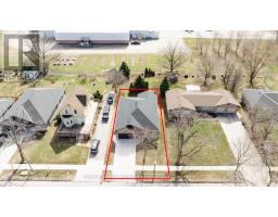 144 MAIN STREET N - 34