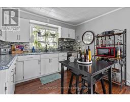 7993 HWY 86 - 45