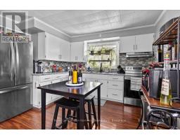 7993 HWY 86 - 47