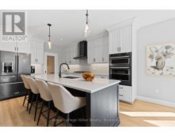 125 PUGH STREET E - 19