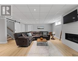125 PUGH STREET E - 36