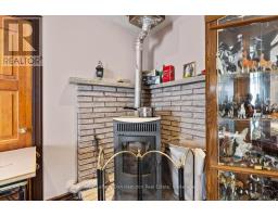 450 INKERMAN STREET W - 23