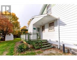 450 INKERMAN STREET W - 6