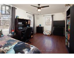 183 HURON ROAD - 24