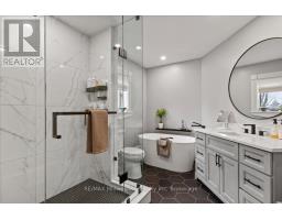 179 MAIN STREET S - 32