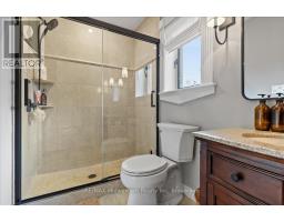 179 MAIN STREET S - 34