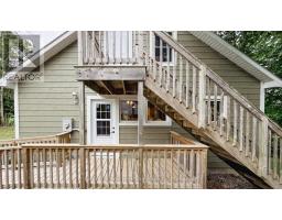 8 CEDAR DRIVE - 40