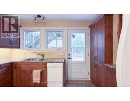 8 CEDAR DRIVE - 5