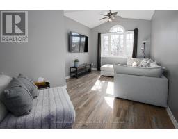 280 RAILWAY AVENUE - 17