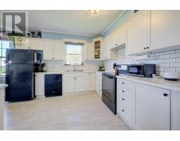 40 MILL ROAD W - 12