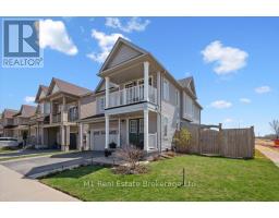 161 STARLIGHT AVENUE - 2