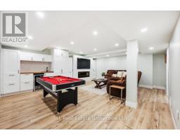 161 STARLIGHT AVENUE - 37