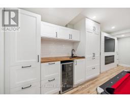 161 STARLIGHT AVENUE - 38