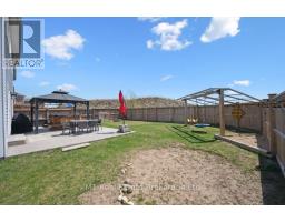 161 STARLIGHT AVENUE - 44
