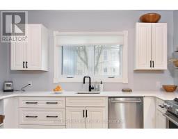 430 ALBERT STREET - 11