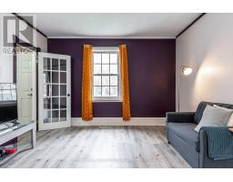 4 LOUISE STREET - 10