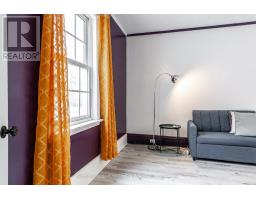 4 LOUISE STREET - 5