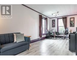 4 LOUISE STREET - 6