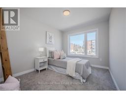 73 AYR MEADOWS CRESCENT - 25