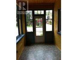 439 MAIN STREET W - 18
